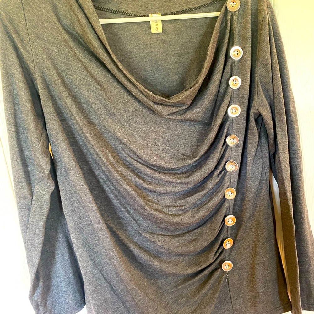 Long sleeve shirt